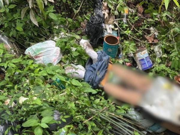 Como Edwin Amed Baires Durón fue identificada la persona encontrada sin vida en el sector de La Ciénega. Las condiciones en las que lo hallaron son lamentables.