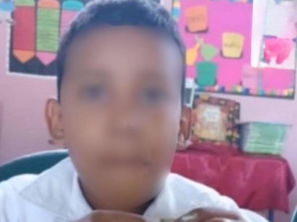 El menor Jafeth Maradiaga, de ocho años de edad, murió antes de recibir atención médica en Concordia.