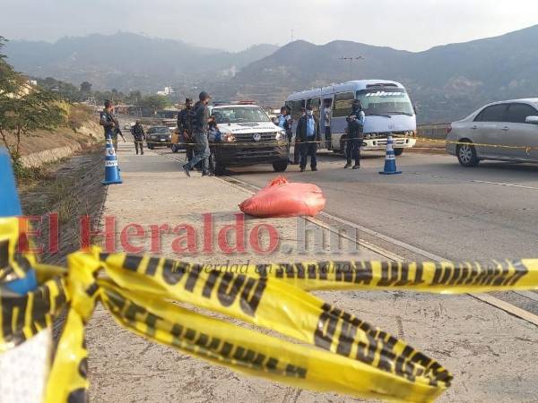 De acuerdo a las autoridades se trataría de los restos de una mujer.