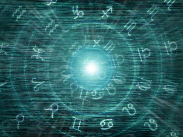 Horóscopo de hoy: decisiones clave, cambios emocionales y alerta en las finanzas