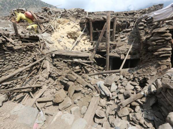 Los talibanes informaron que la cifra total de muertos registrados tras la catástrofe ha aumentado a 1,411, mientras que han elevado el recuento de heridos hasta los 3,124, principalmente en las provincias orientales de Kunar y Nangarhar. Aquí los detalles.