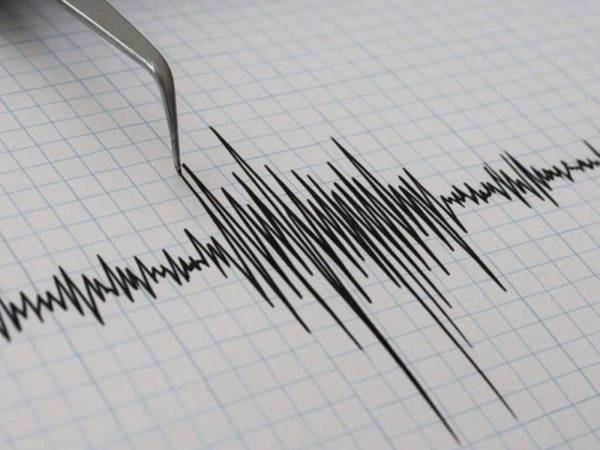 El noreste de Afganistán fue sacudido por un terremoto de 5,8 grados, causando muertes y desaparecidos.