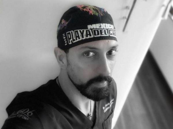 El cirujano plástico, Kevin Malouf, insistió en que la hondureña Floridalma Roque abandonó su clínica por su propia voluntad tras hacerse una cirugía estética y por ende, él no tenía nada que ver en su desaparición, pero el Ministerio Público de Guatemala ha revelado detalles escalofriantes de cómo el profesional de la salud montó un escenario de película para ocultar lo que hizo.