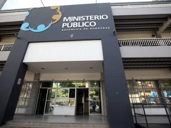Víctimas de las clínicas ya han acudido al Ministerio Público para denunciar los presuntos engaños.