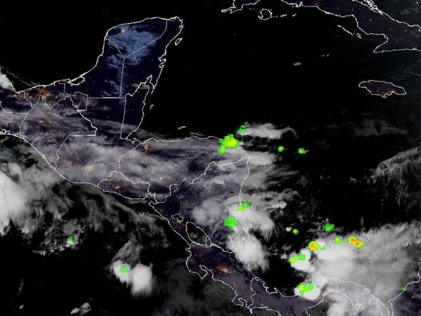 Las inundaciones en Wampusirpi mantienen bajo el agua cultivos y obligaron a evacuar a decenas de familias en Gracias a Dios.