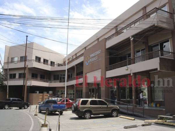 La Fiscalía indaga la sobrevaloración de medicamentos e insumos. Foto: EL HERALDO.