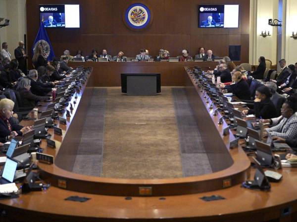 Maduro y su esposa permanecen desde la noche de este sábado en el Centro de Detención Metropolitano (MDC) de Brooklyn.