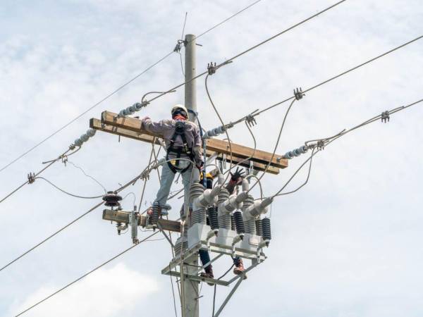 Autoridades de la ENEE prometen que el nuevo circuito eléctrico aliviará los constantes apagones de energía en la zona sur de Honduras.