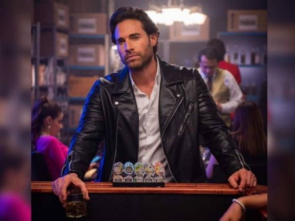 Sebastián Rulli mostró por primera vez el hijo que tuvo con la actriz Cecilia Galliano. Foto: Instagram.