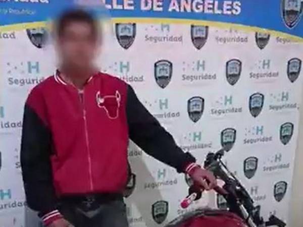 Las autoridades no especificaron que tipo de sanciones recibirá el motociclista.
