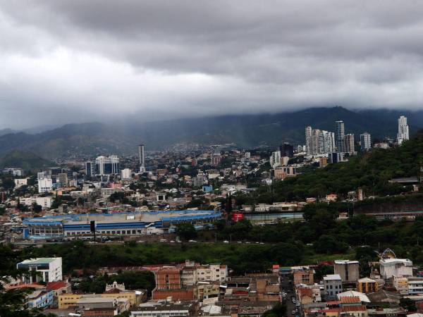 Desde este miércoles se esperan temperaturas más frescas por el ingreso de un frente frío.