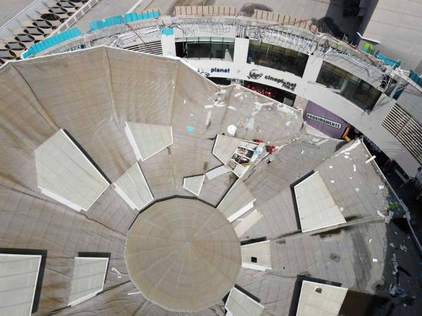 Las familias que buscaban un momento de esparcimiento en la Real Plaza de Trujillo nunca imaginaron que terminarían bajo los escombros.