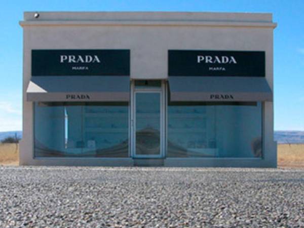 Los ladrones lograron huir de la escena con el botín antes de ser interceptados por las autoridades italianas.