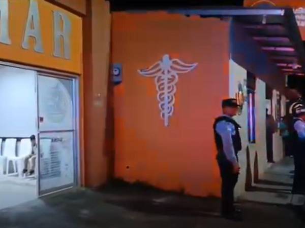 Las personas heridas fueron trasladados a un centro asistencial, donde hasta ahora no se reporta su estado de salud.