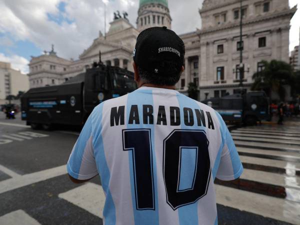 El juicio por la muerte de Maradona se efectúa en Buenos Aires.
