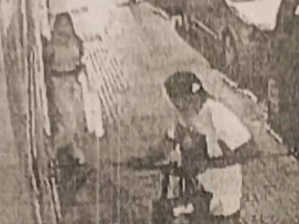 La Policía Nacional de España detuvo en Málaga a un hondureño de 32 años acusado de abusar de una menor de 15 años, compañera de colegio de su hijo.