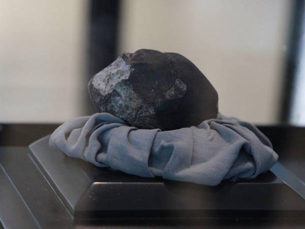 De acuerdo a la investigación de la UNAH, el meteorito está compuesto mayoritariamente por minerales silicatos en el 94%, y con minerales metálicos el 5%.