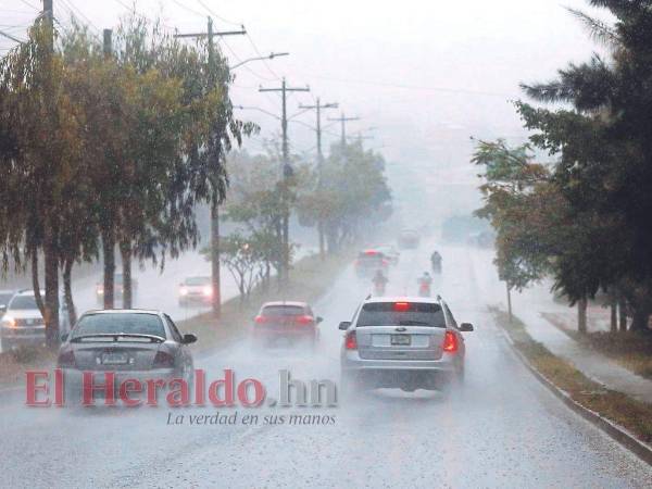 Tegucigalpa y sus alrededores podrían estar alcanzando temperaturas máximas de hasta 24 grados, sin embargo, el descenso en las mismas se estará presentando durante este día.