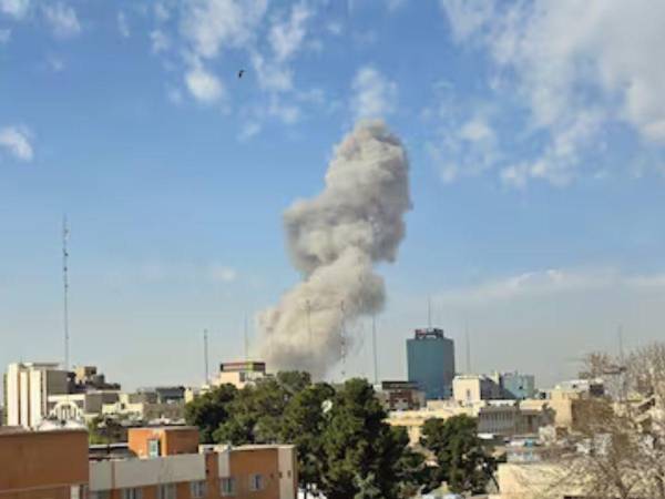 Más información sobre el ataque que, según funcionarios iraníes, causó decenas de muertes en una escuela de niñas en el sur de Irán este sábado.