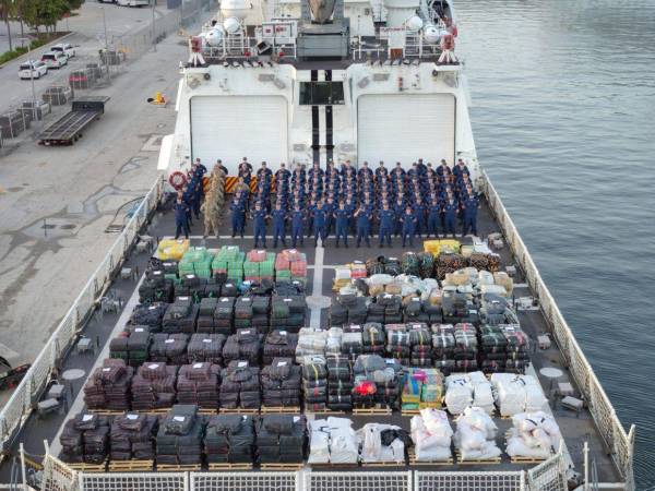 Un total de 34 toneladas de narcóticos fueron incautados por Estados Unidos en los últimos meses, cantidad considerada suficientes para causar una sobredosis en un estado. Aquí las imágenes de la incautación.