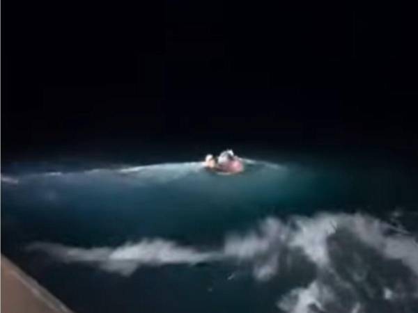 Dos mujeres y un bebé fueron reportados como desaparecidos tras el naufragio de una embarcación en el Caribe de Honduras y las autoridades activaron una operación de búsqueda. Esto se sabe: