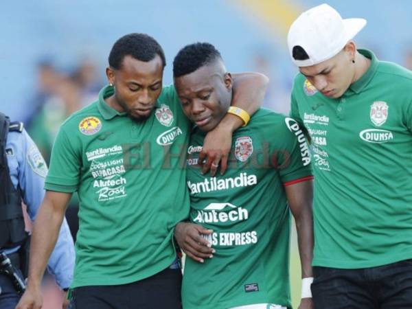 No es fácil perder un duelo, muchos menos cuando se está tan cerca de la gran final hondureña Los jugadores del Marathón rompieron en llanto tras perder por el marcador global 3-4 ante Real España. Foto Grupo OPSA
