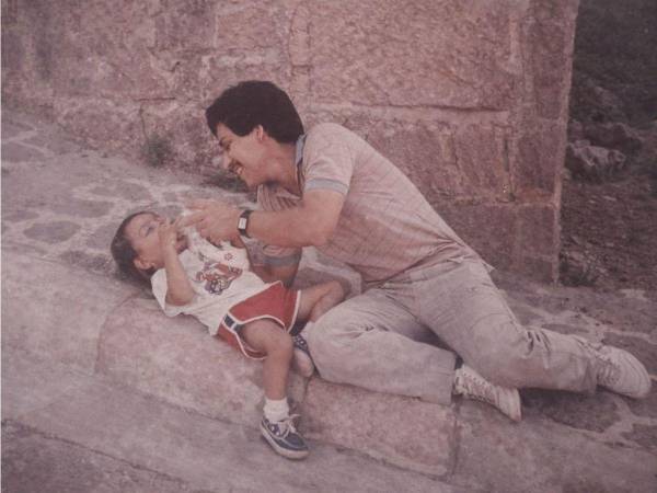 Luego de dos días de haberse registrado el crimen en San Pedro Sula, Vladimir Altamirano, hijo del abogado René Altamirano, publicó una fotografía con un largo mensaje en sus redes sociales. Así fue su despedida: