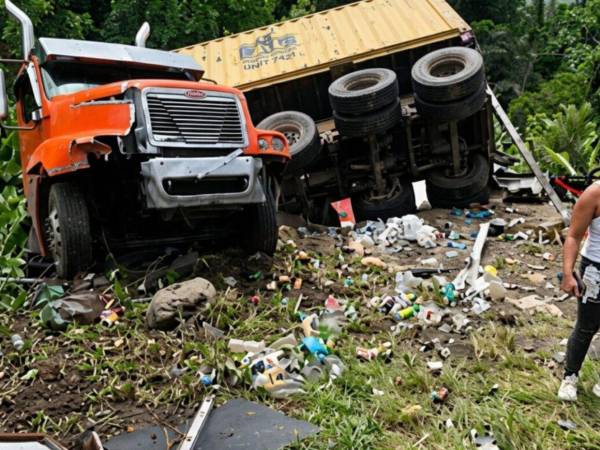 Accidente en El Balín dejó preliminarmente un muerto y varios heridos, además de congestión en la CA-5.