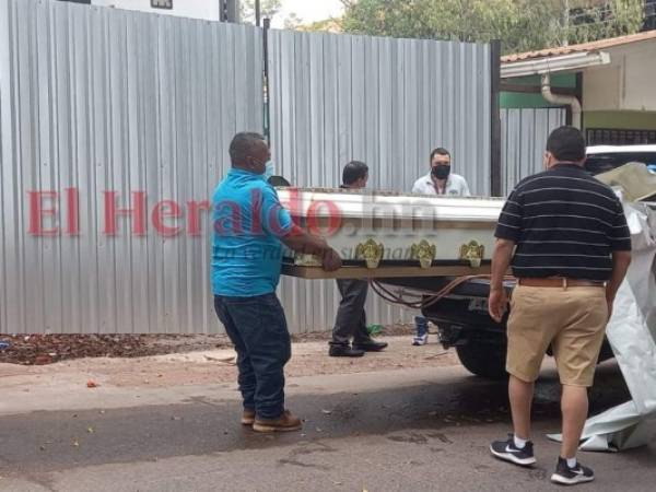 El cuerpo de la víctima fue retirado este día de la morgue capitalina.