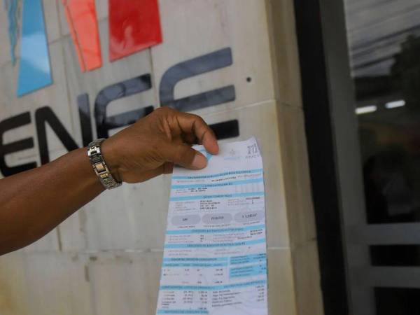 Los hondureños tendrán que pagar el recibo de luz en menos de 15 días.