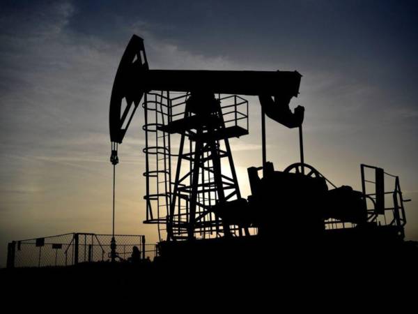 Imagen de referencia de los trabajos en un pozo de petróleo.