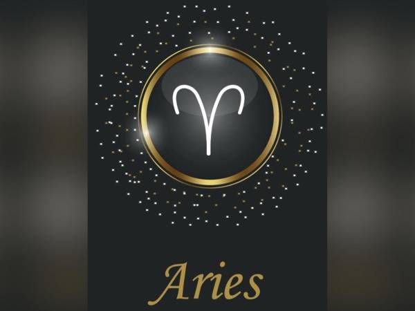 ARIES (21 de marzo - 20 de abril). Momentos importantes para los nacidos en Aries en las cuestiones inmobiliarias en las que tengan influencia la familia. Pueden aumentar sus posesiones, aunque a costa de ajustes económicos para vacaciones o caprichos.