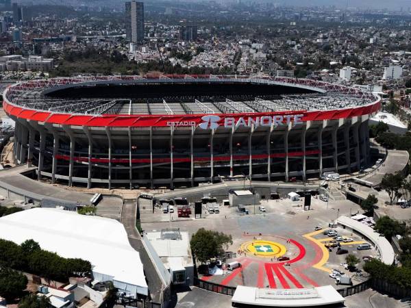 El Estadio Azteca de la Ciudad de México está listo para albergar este jueves su tercer partido de inauguración mundialista bajo el hechizo de la colombiana Shakira, quien encabezará una ceremonia llena de estrellas de la música.