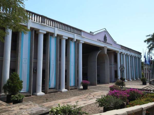 Desde que el gobierno de Libre perdieron las elecciones, el ambiente en Casa Presidencial es vacío.