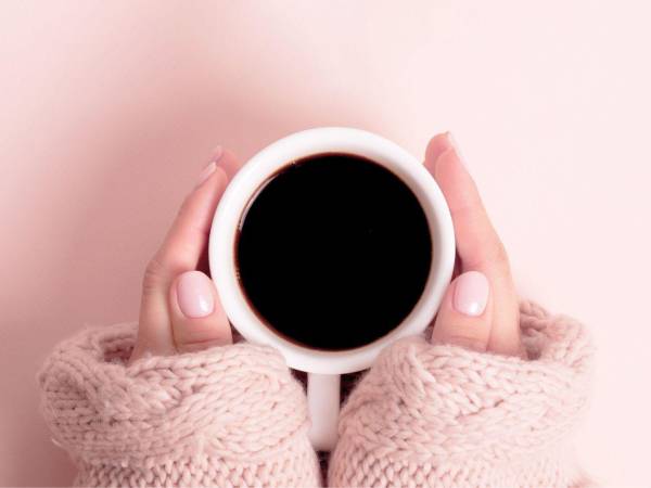 El mundo ha consumido más café del que produce durante cuatro años consecutivos, generando un déficit de entre 15 y 20 millones de sacos, según estimaciones de expertos.