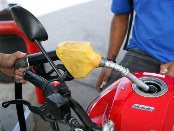 Ante el constante aumento en el precio de los carburantes a nivel internacional, el Gobierno de Honduras mantiene un subsidio temporal para reducir el impacto del aumento en los combustibles en el país.