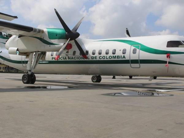 La aeronave fue atacada durante una operación policial