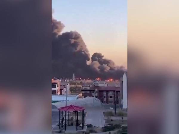 Se desconocen los daños que ha sufrido ese aeródromo por el momento.