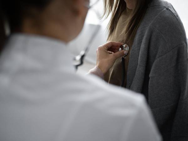 Factores como la obesidad, el sedentarismo, la falta de ejercicio y otros están aumentando las enfermedades cardíacas.