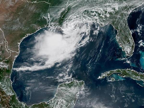 El paso de Bertha provocó alertas de inundaciones en Texas, Luisiana, Misisipi, Alabama y Florida.