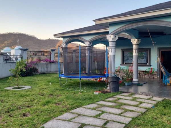 Los allanamientos se realizan para encontrar indicios relacionados con el tráfico de drogas, armas de fuego, municiones.