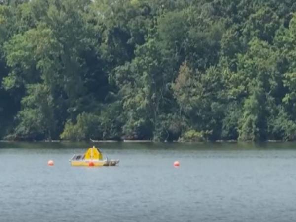 El elevado caudal y la fuerte corriente del río Scioto, en Ohio, habrían influido en la muerte de cuatro hondureños que se ahogaron el pasado domingo. Datos del Servicio Geológico de Estados Unidos indican que el río transportaba más de cuatro veces el volumen de agua registrado días antes, mientras que en algunos sectores alcanza profundidades de hasta 12 metros, condiciones que pudieron agravar la tragedia.