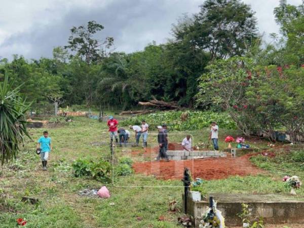 Al menos seis personas perdieron la vida la tarde del jueves 13 de noviembre, tras presuntamente ingerir bebidas alcohólicas en la comunidad de Toloa Adentro, municipio de Mezapa, departamento de Atlántida.