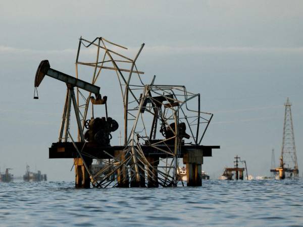 Brasil y Argentina liderarán el aumento petrolero de América Latina, que exportará más crudo y reforzará su peso global.