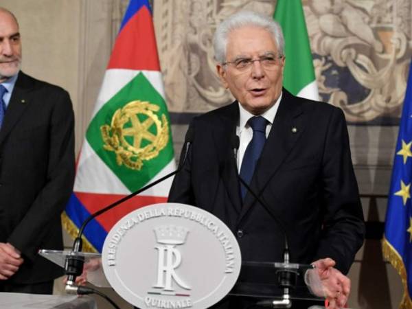 Los italianos esperan a un mandatario moderado que enorgullezca su natal Sicilia. Foto AFP