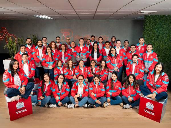 Colaboradores de PedidosYa, celebraron orgullosos la obtención de este prestigioso reconocimiento.