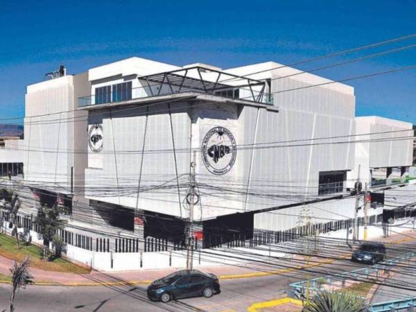 La Comisión Nacional de Bancos y Seguros está por dar luz verde al nuevo banco en Honduras.