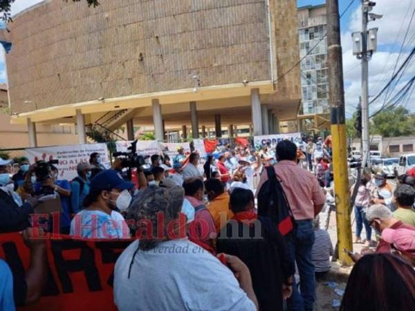 La dirigencia indígena y garífuna trabajó durante los últimos meses para la recolección de las firmas y con ello exigir la derogación de la Ley Orgánica que dio vida a las ZEDE.