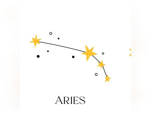 ARIES (21 de marzo - 20 de abril). Seguro que tu casa necesita de alguna reforma más o menos urgente, por ejemplo pintar. Si lo planificas con tiempo suficiente, podrías aprovechar algunos días libres para quitártelo de encima, porque conseguirás ayuda sin problemas.