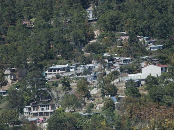 Autoridades de Tatumbla insisten en que el objetivo es ordenar el municipio, mientras constructoras piden participar en el proceso.